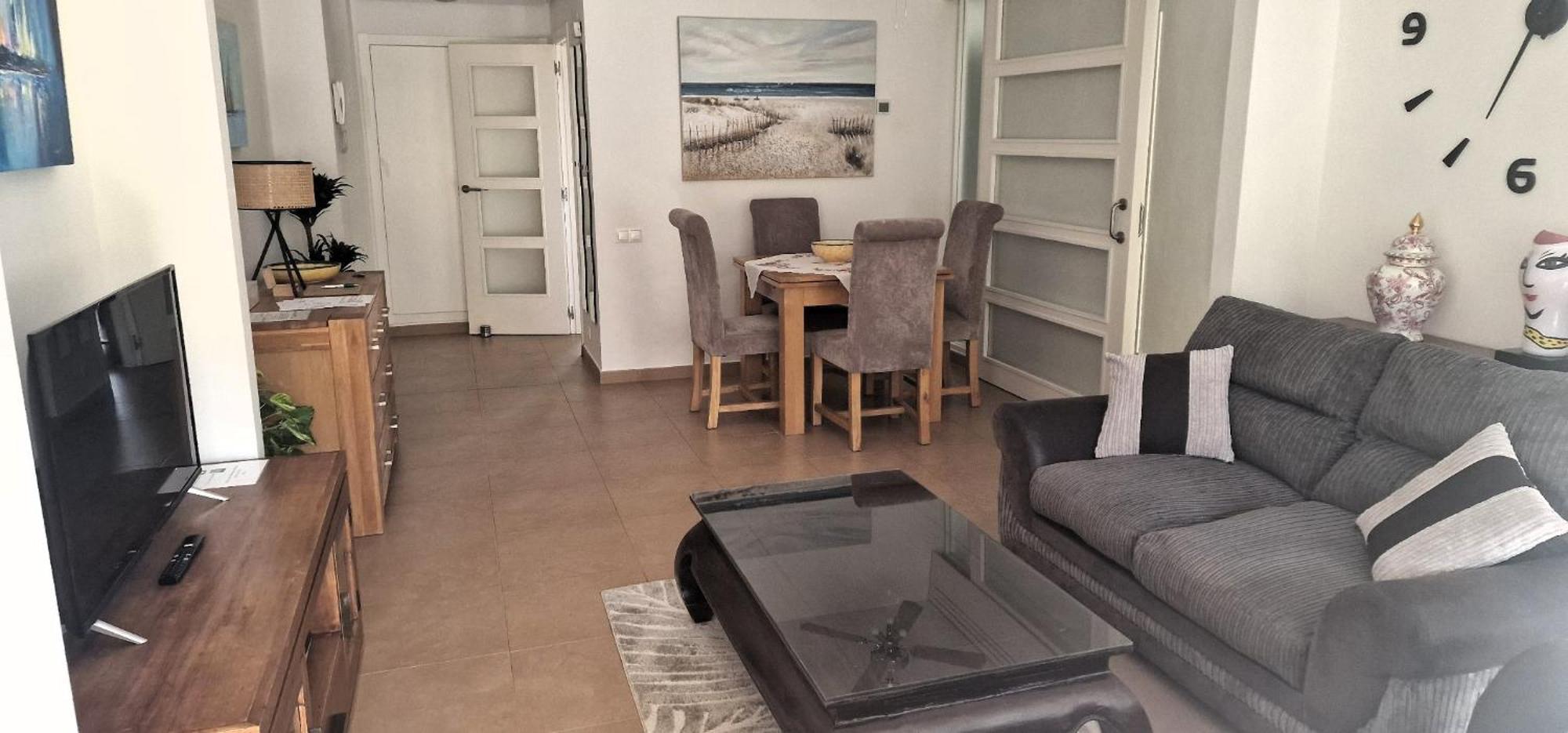 Immaculate 2-bed In Apartamento Pego